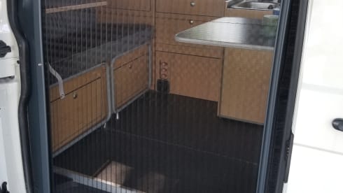 Sunny!  – Luxury VW T5 Camper