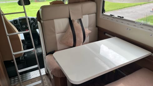 NC500 Highland Tourer – Auto Roller 746 motorhome - ideal for NC500 and Highlands