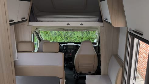 Billie – 5-person Sun Living alcove from 2021