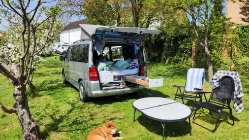 Danny de Vito – Mercedes-Benz Vito camper van 