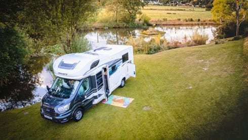 Swifty  – Luxury 4 berth Ford , Swift Voyager 494 from 2024