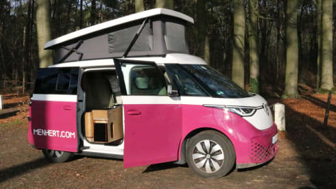 Pretty in Charge – 4p Volkswagen campervan from 2025