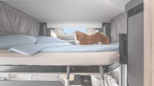 22 LMC H660G  – Tourer lift 3 persons