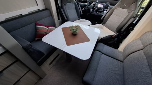 Ons Hotel op wielen V2.0! – Adria Compact Automatic 2 persons - built in 2019