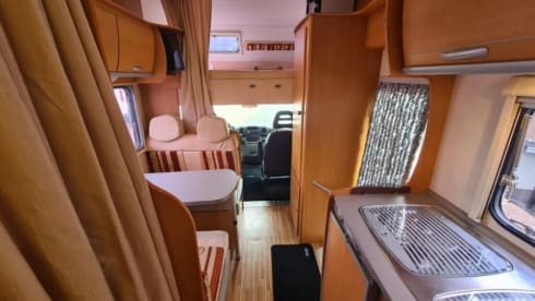 4P Roller Team / CI Elliot 10 Alcove with bunk bed from 2008
