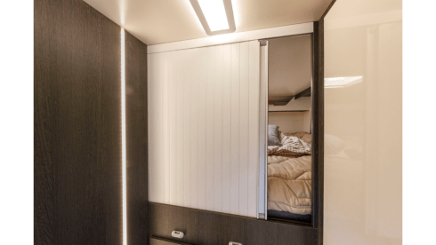 Odette – 4p Ford alcove from 2025