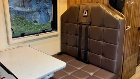 PRUDENCE – 4 berth Peugeot Boxer Renaissance