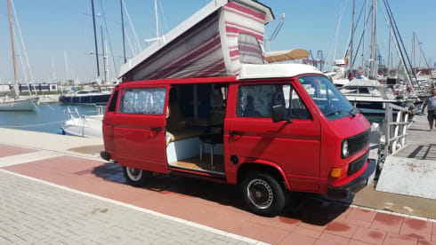 Il Nido  – Pleasant Camper Westfalia for Holydays