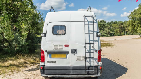 2p Renault bus uit 2001