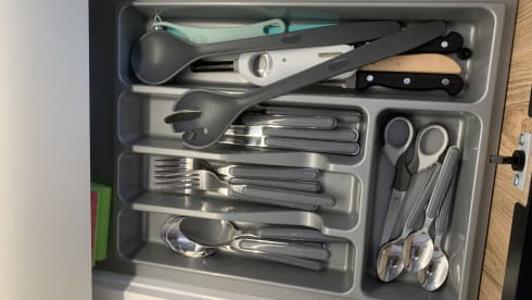 Wunderschöner Pilote 696 D , mit Großem Bad im Heck