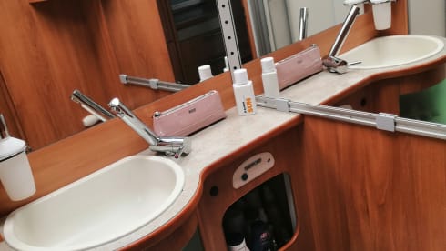 Ons gezellige huisje op wielen  – 3p Hymer semi-integrated from 2008