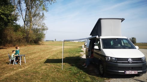 4p Volkswagen california coast from 2017
