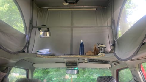 4p Volkswagen campervan uit 1994