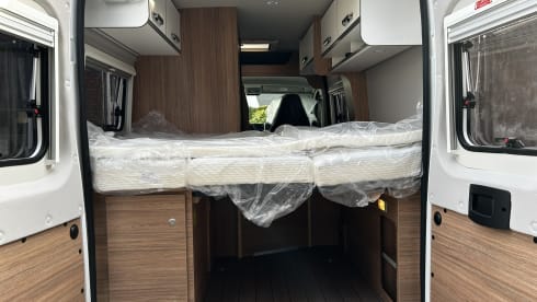 2 Weinsberg 540 Fire buscamper 2025 automatic