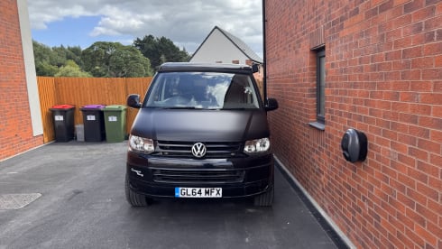 Camper King – 4 berth Volkswagen campervan from 2014