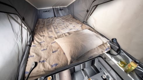 Adria Twin Sport 640 SGX – New 2025 spacious Campervan for 4