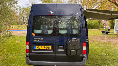 Camperbus van Jacqueline (for family and friends only!) – 2p Ford campervan uit 2007
