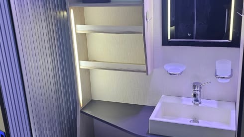 Titanium – Luxury 4 person Camper (extra air conditioning, smart TV, Alpine navigation/radio)
