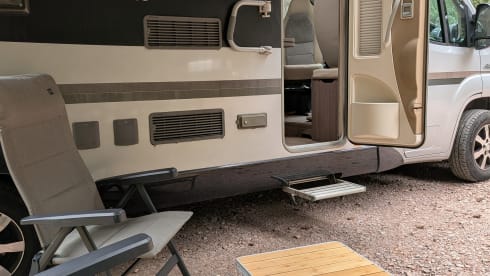 Tony – Autobus Bürstner a 4 posti letto del 2017