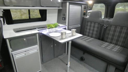 Mia – Mountain Edition- Ford Transit Custom 4 Berth