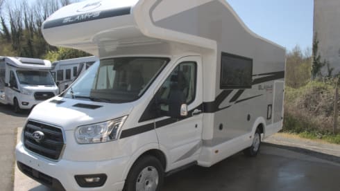 Glamys - 320 Ford – MCLOUIS GLAMYS 226 Ford with automatic transmission