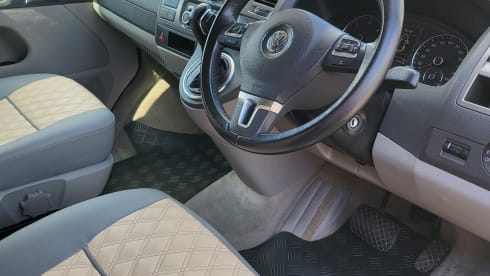 Laya – VW California 4 berth camper van 