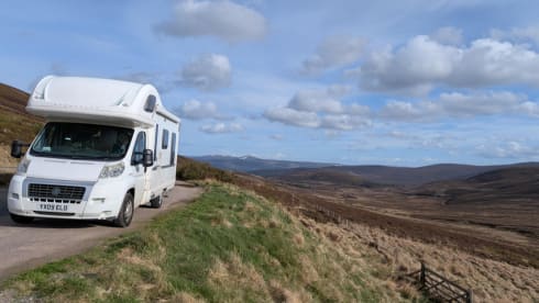 Teddy Trekker – Fiat Bessacarr de luxe 4 couchages 