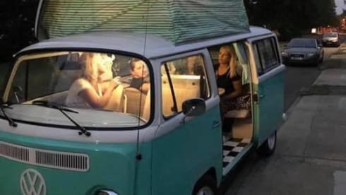 Mary – Classic VW Bay Camper - T2 - 1970
