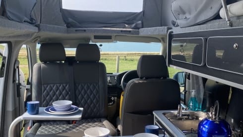 Bobbi-blue – Bobbi-blue VW T6 4 berth 5 seater