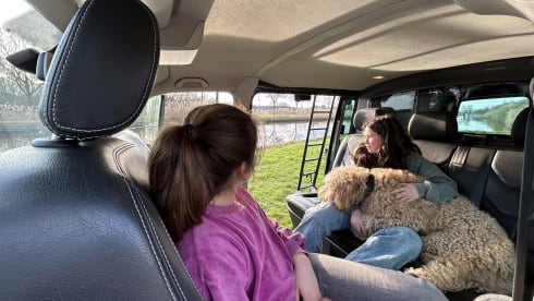 Rooftop party Van  – Happy 4 person Volkswagen party Van.