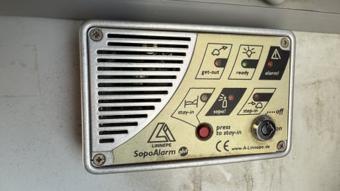 Zilverstar – 4p Volkswagen campervan uit 2002