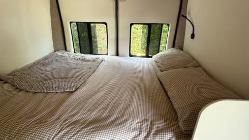 Rory the Relay – 3 berth Citroën campervan from 2017
