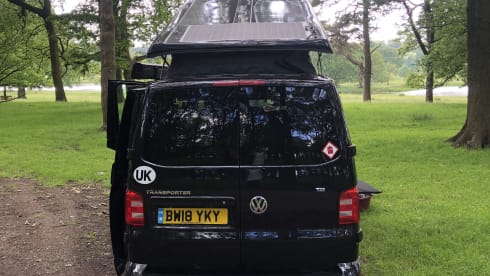 Betty – 2 berth 2018 VW Campervan