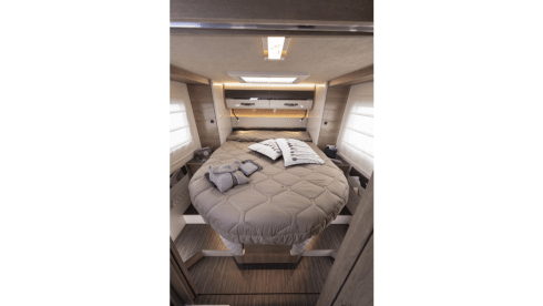 Glamper Camper! – Deze Mobilvetta, wielen-hotel! Wendbaar comfort. Beste van 2 werelden!