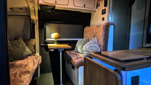 Perfect adVANtures – Brand new! Luxury campervan, suitable for up to 5 persons