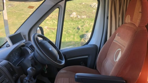 Anglesey Motorhome – Eldis Autoquest 140 4 Berth Motorhome