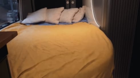 2p Fiat campervan uit 2020