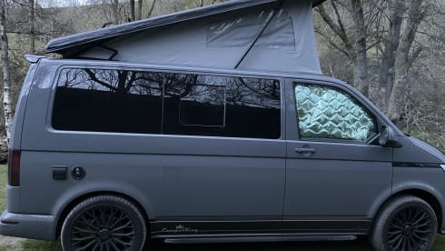Mango 🥭 – TOP SPEC! Luxury, Easy Drive, 4 berth Volkswagen T6- 2022