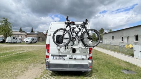 Rodi – Rodi gemütlicher, selbstausgebauter Peugeot Boxer Kastenwagen