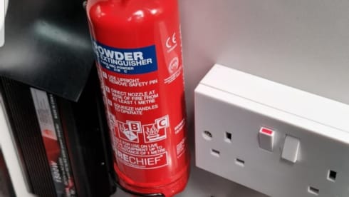 lil Red – Perfect little camper for a couple getaway, professionally converted