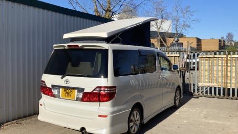 Erica – 2/4 berth Toyota campervan from 2006