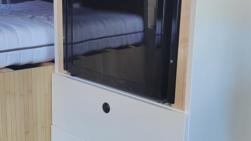 2p Peugeot campervan from 2013