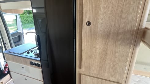 4p Giottiline from 2025 with air conditioning in living area 