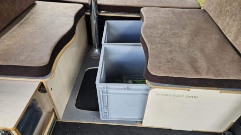 Goldie – Ford Grand Tourneo Connect 2 berth 
