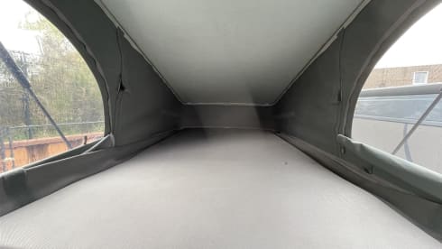 Camper Dethleffs per 4 persone, modello 2021