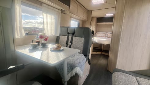 Expedition C71 – 4 berth, 4 belt (2025)