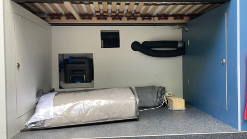 Mercedes Benz Sprinter 4 seater bus camper automatic.