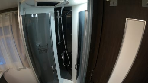 7 – Benimar Cocoon 496 (new 2023) 