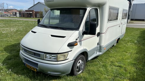 Mobilvetta 4 persons / 6 seats