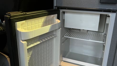 Heidlz – 4 berth Volkswagen campervan from 2011